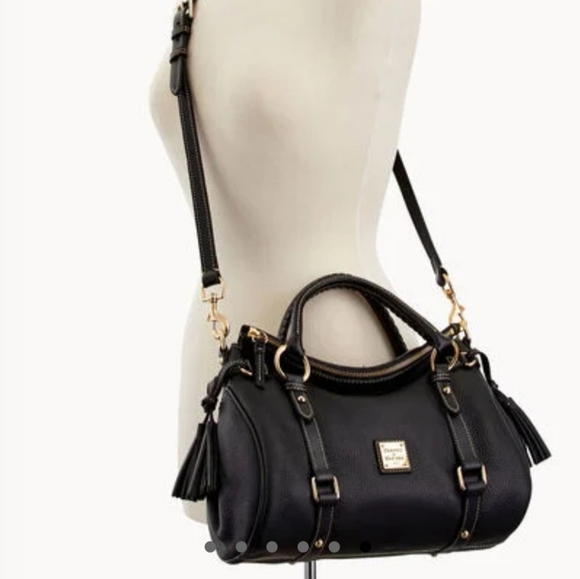 New Dooney & Bourke Black Leather Satchel - Picture 5 of 14